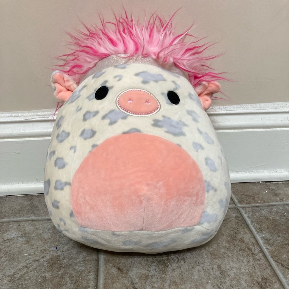 Mia the pig